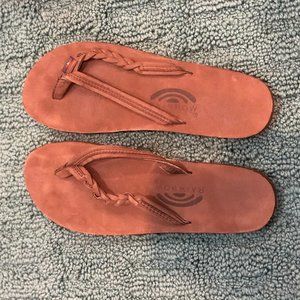 Size Large (7.5-8.5) Rainbows